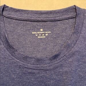 NWOT Classic Heathered Navy Women's 100% Merino Crew Neck Top Shirt size Medium